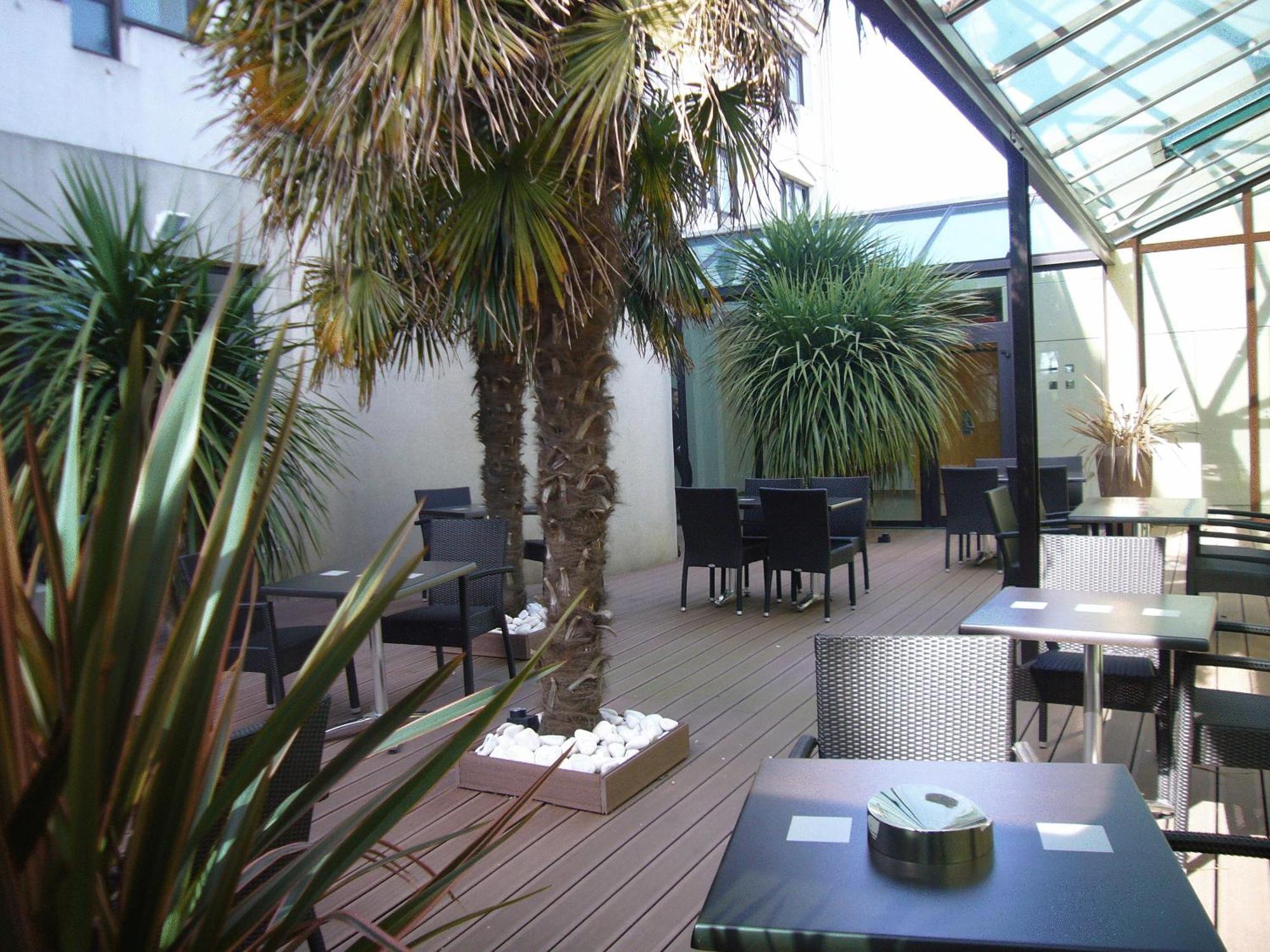 Hotel Oceania Nantes Aeroport Бугене Экстерьер фото
