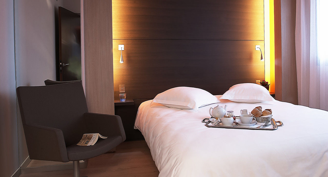 Hotel Oceania Nantes Aeroport Бугене Экстерьер фото